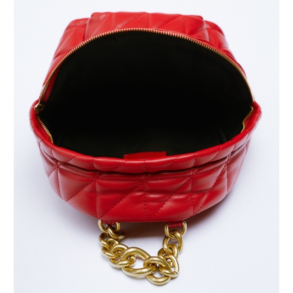✨SALE✨Zara quilted backpack ✨SALE✨ - Picture 6 of 8